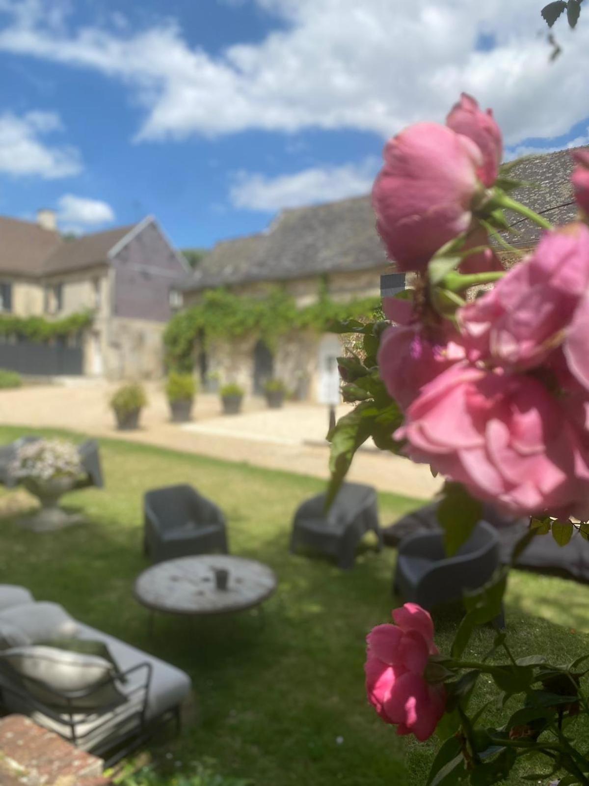 La Ferme De Valeuse Bed & Breakfast Morienval Exterior foto
