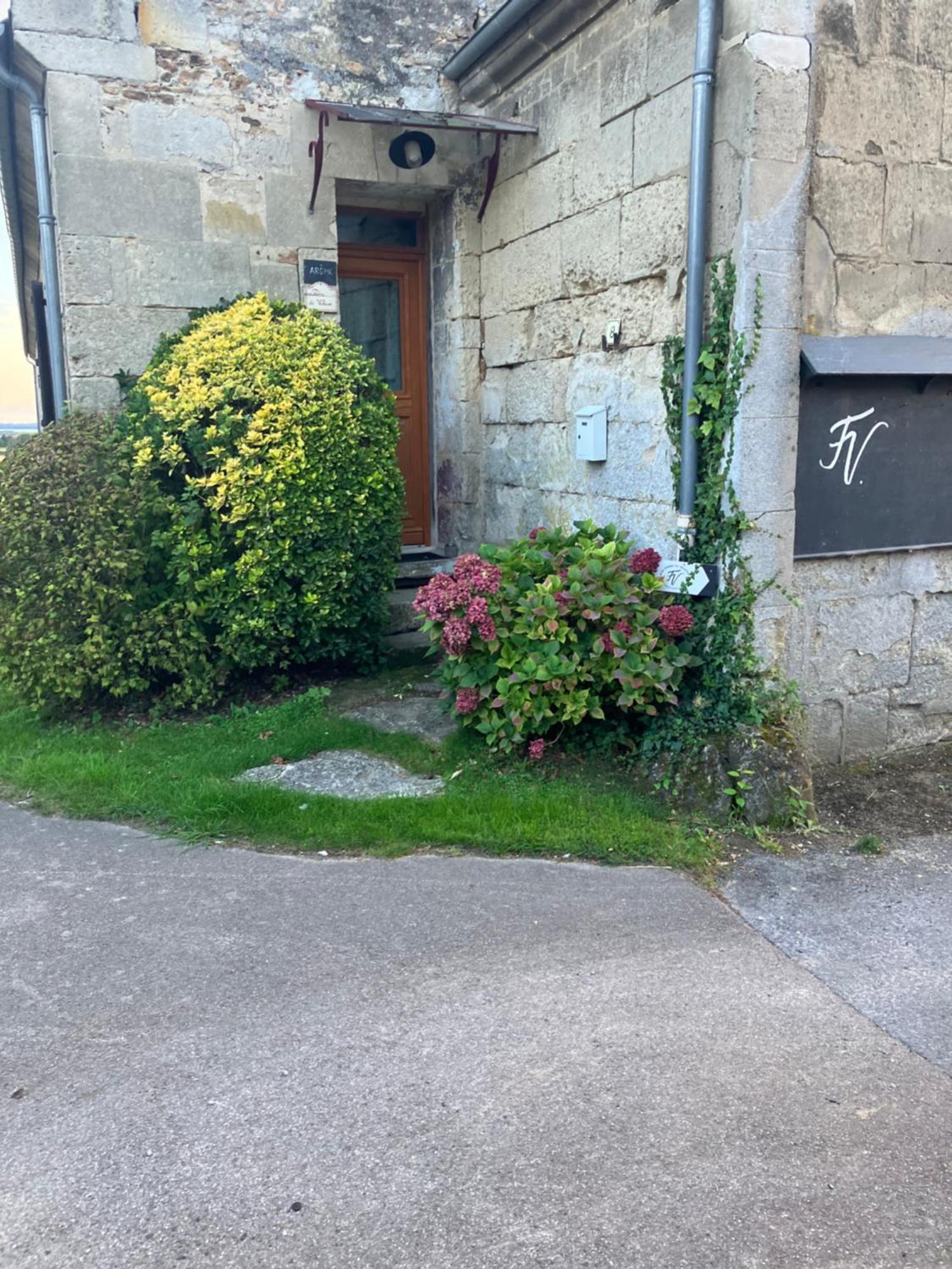 La Ferme De Valeuse Bed & Breakfast Morienval Exterior foto